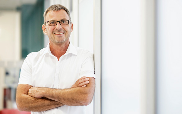 Dr. Rainer Rau